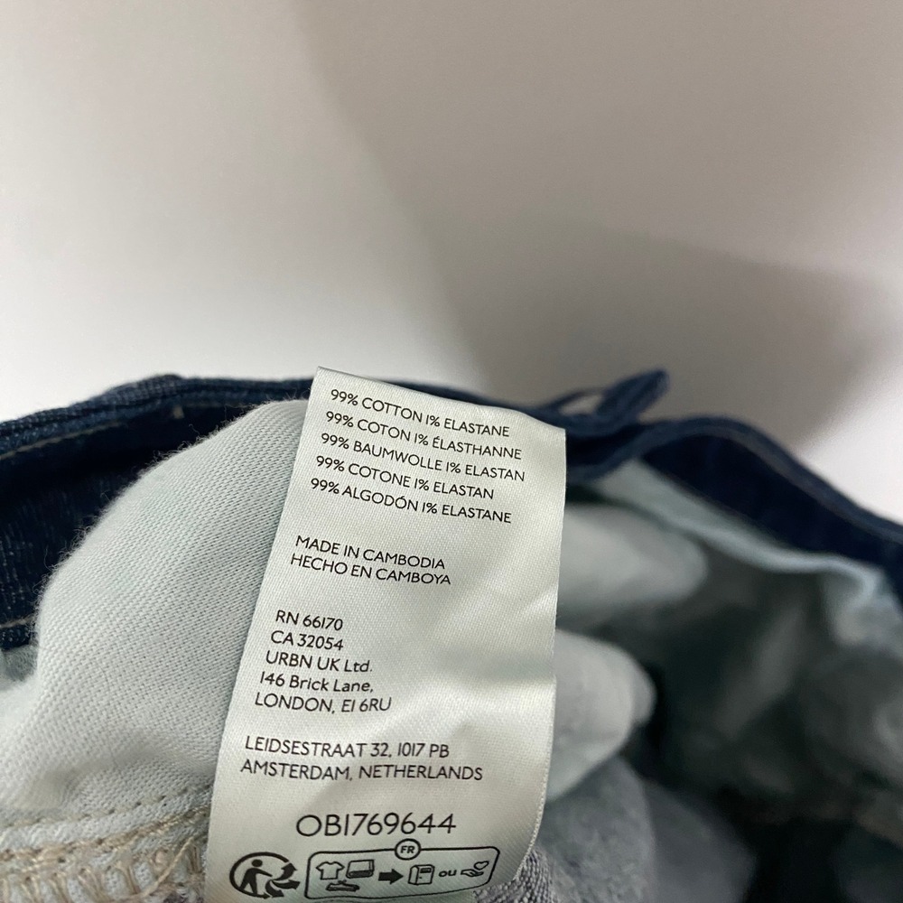 Pilcro Seamed Sport Low Rise Cargo Jeans Dark Wash Jogger Style Women's Size 31P - Picture 8 of 9